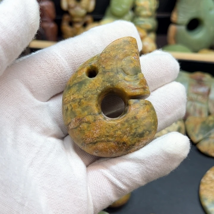 未镶嵌岫岩河磨玉（透闪石质玉）挂件平***好