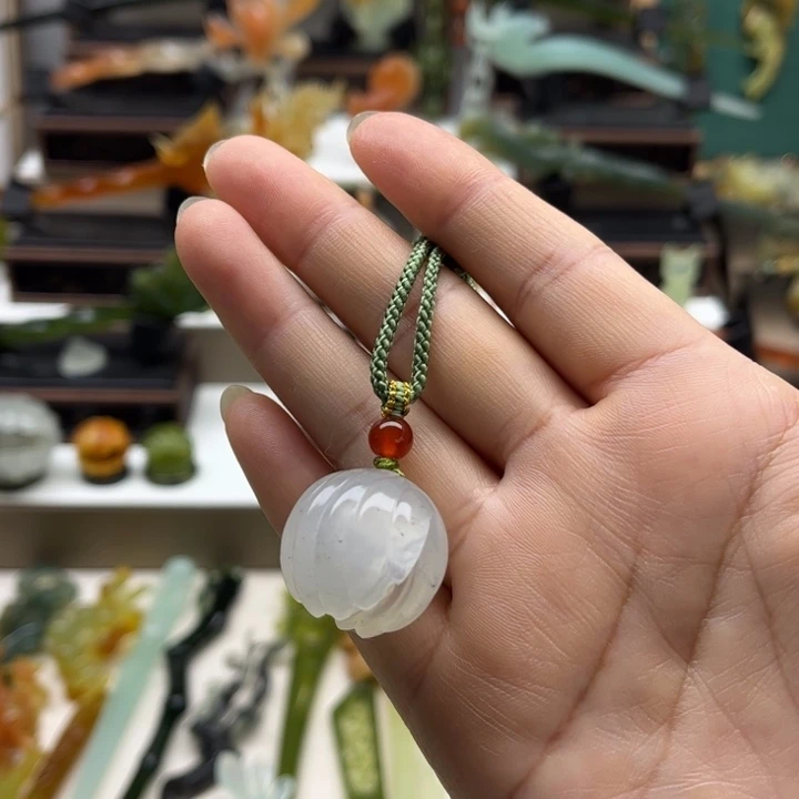 蛇纹石玉未镶嵌岫玉发簪