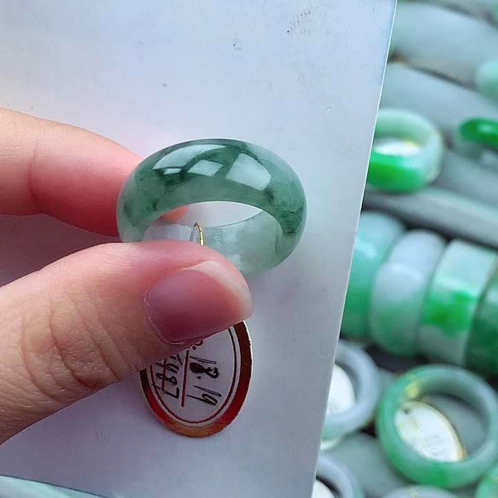 翡翠未镶嵌戒指18.19号