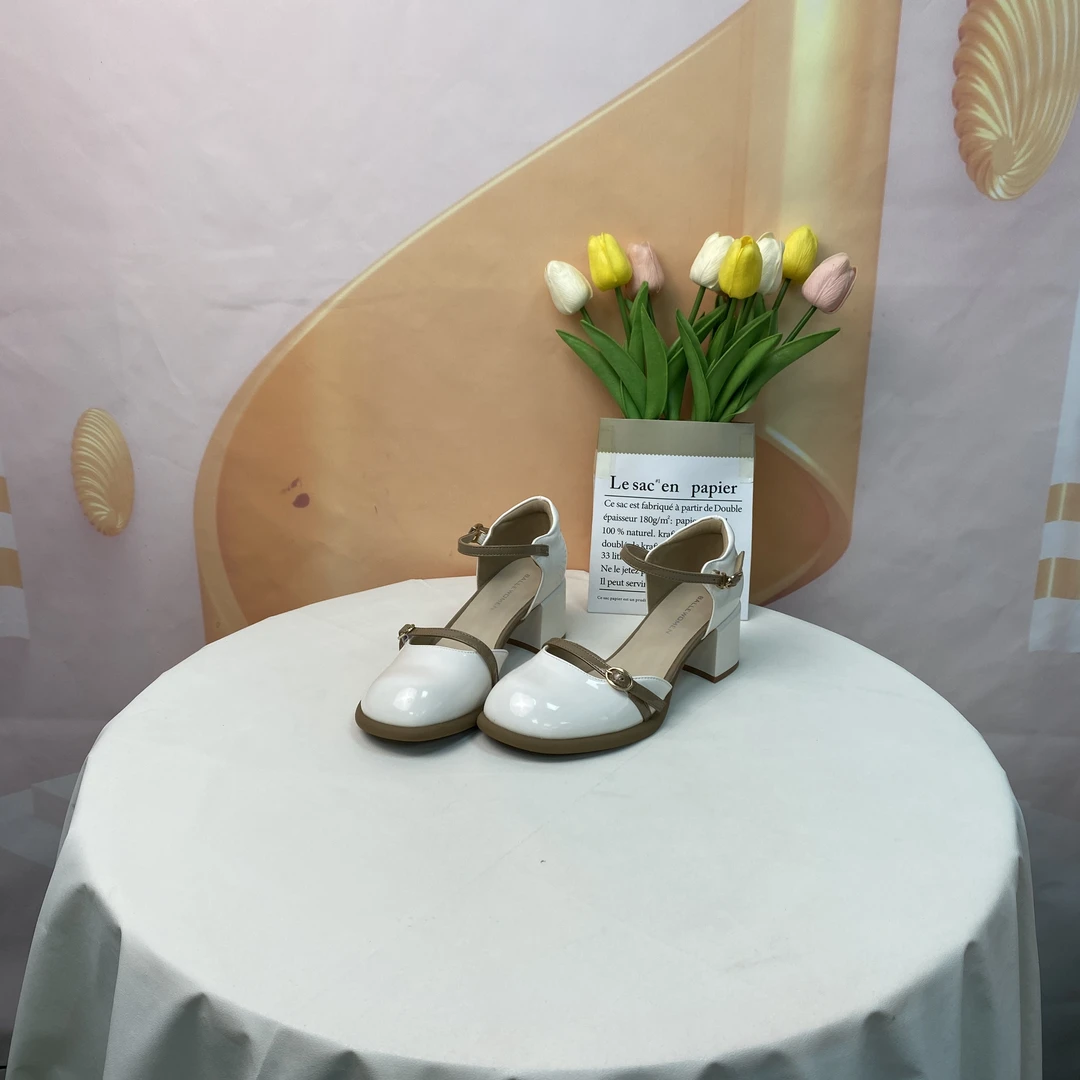 3296时尚气质百搭粗跟后空单鞋F