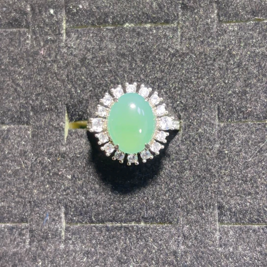 颈饰未镶嵌翡翠蛋面