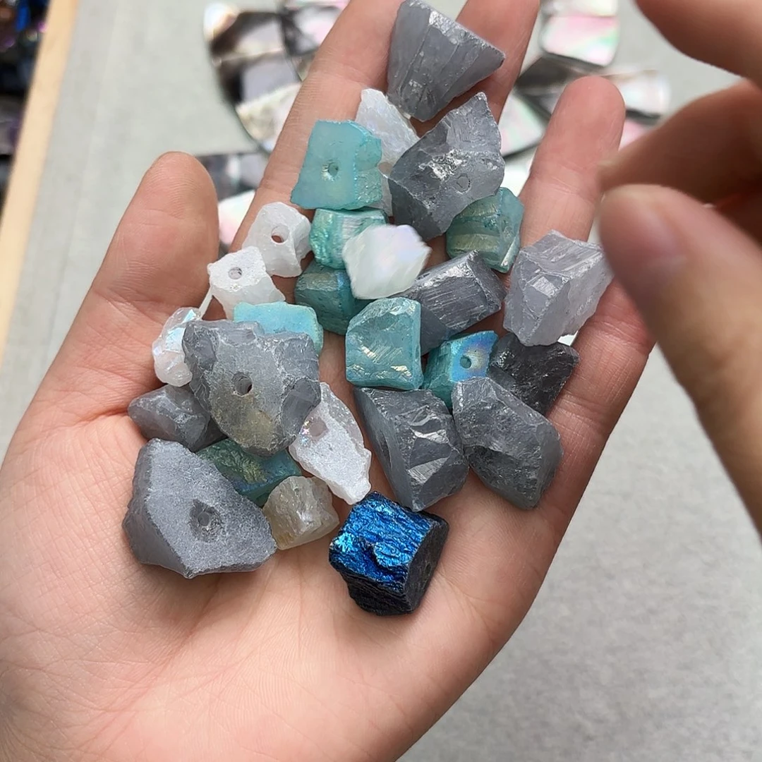 木***曦玛瑙/玉髓未镶嵌珠宝半成品晶牙