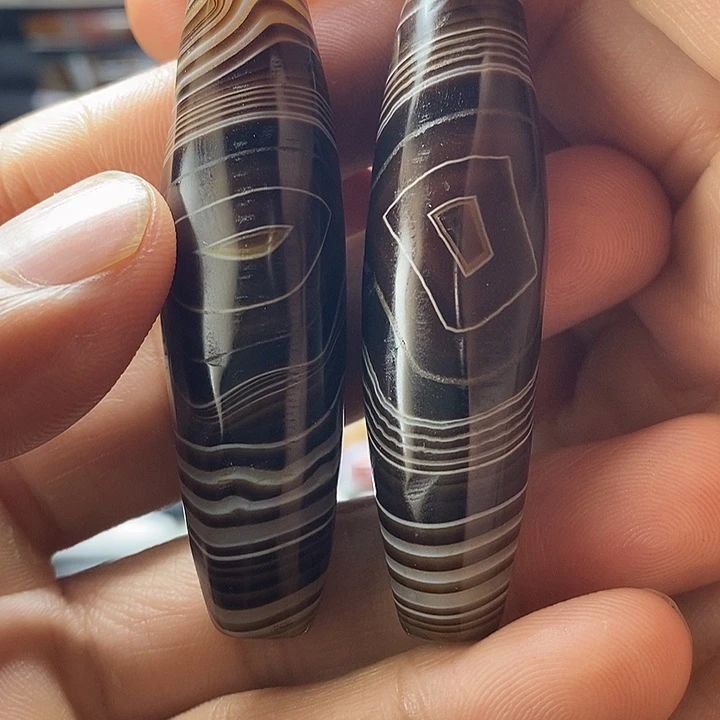 未镶嵌颈饰玛瑙/玉髓紫**来