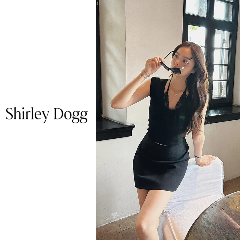 汤元家sd时尚性感显瘦挂脖上衣黑色修身