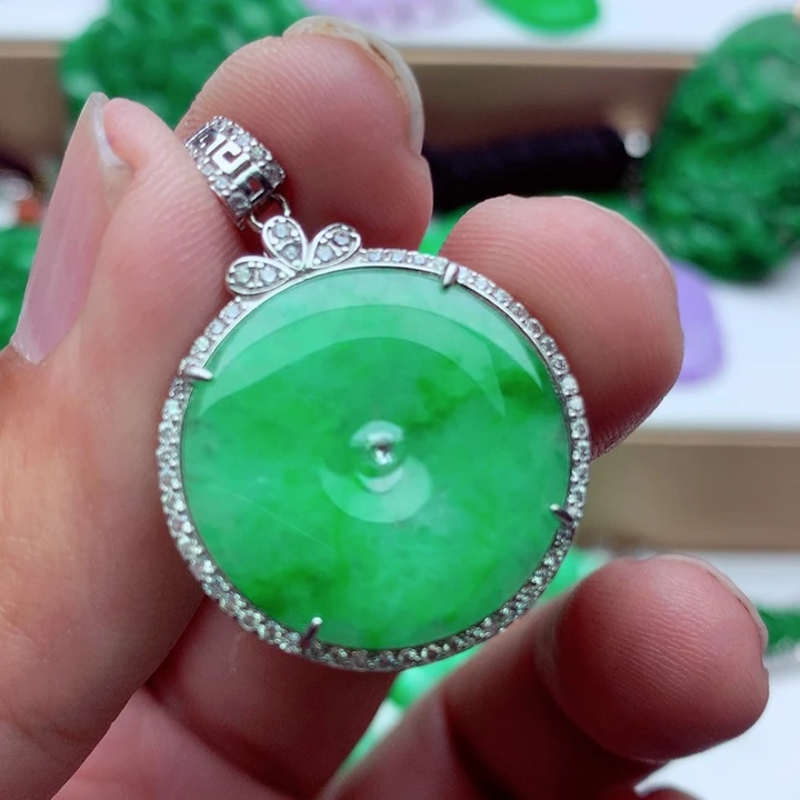 翡翠未镶嵌吊坠(不含链)