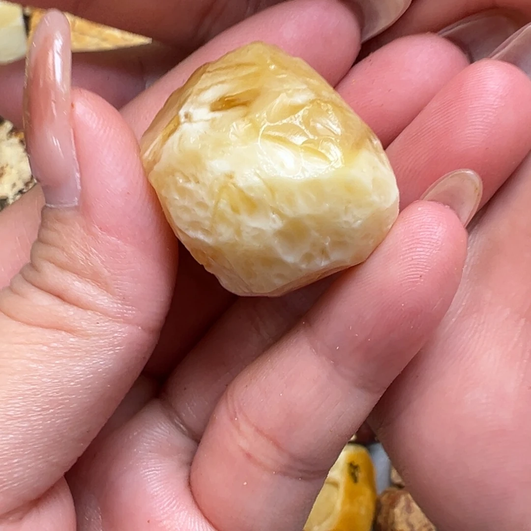 未镶嵌定制琥珀蜜蜡