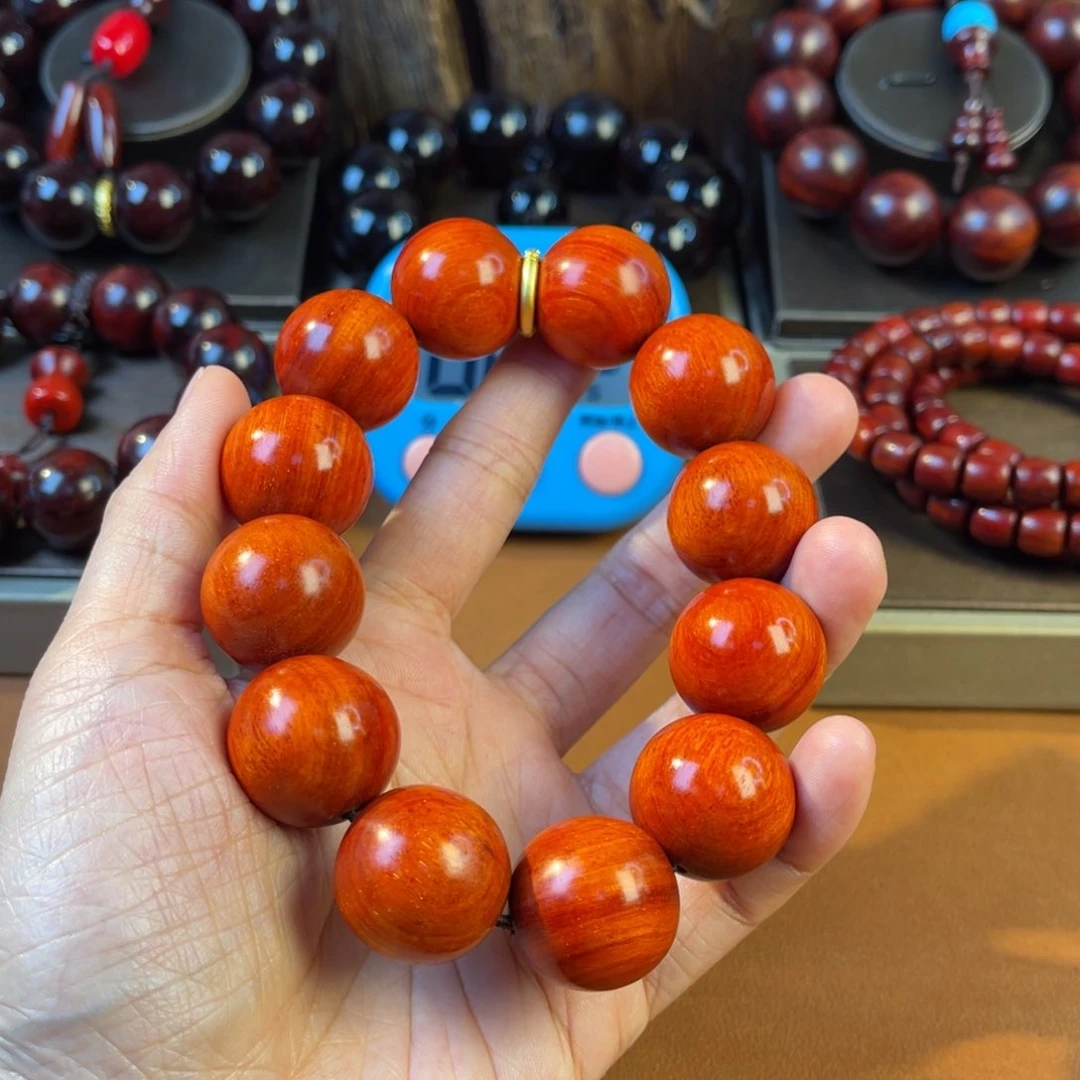 小***志檀香紫檀（小叶紫檀）