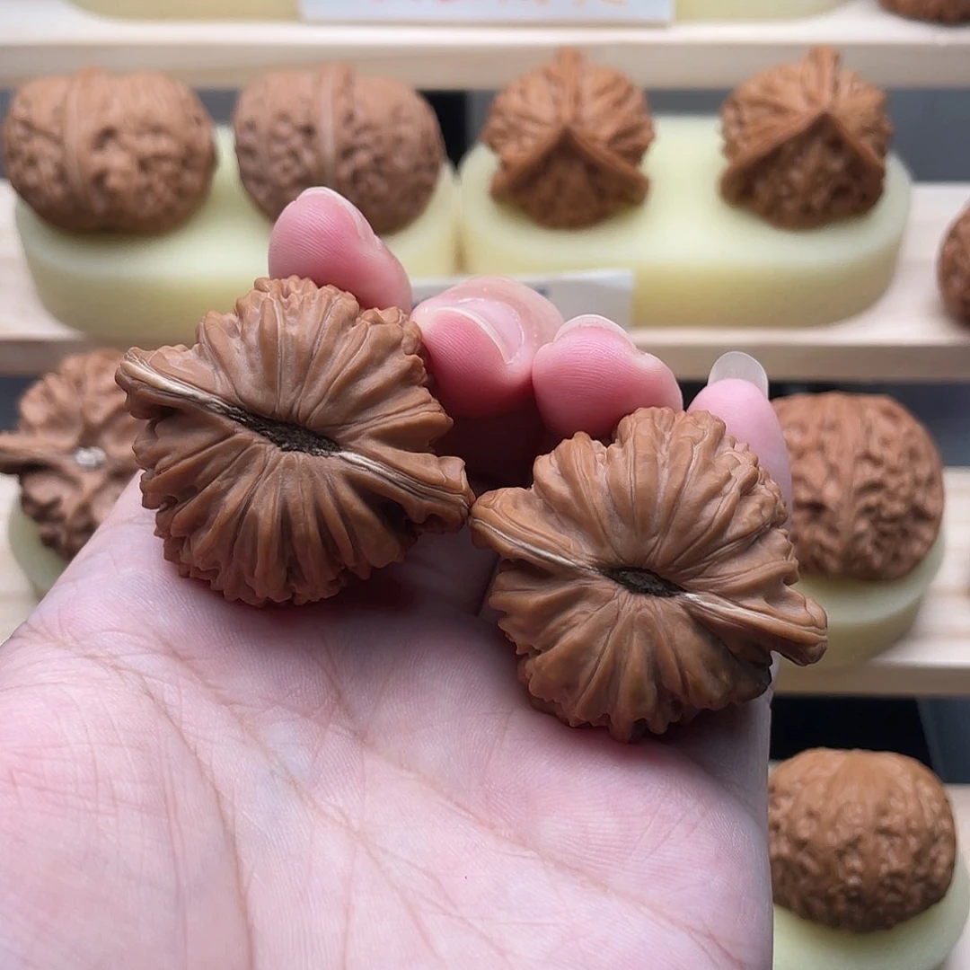 吊坠文玩核桃全品汉高楼43