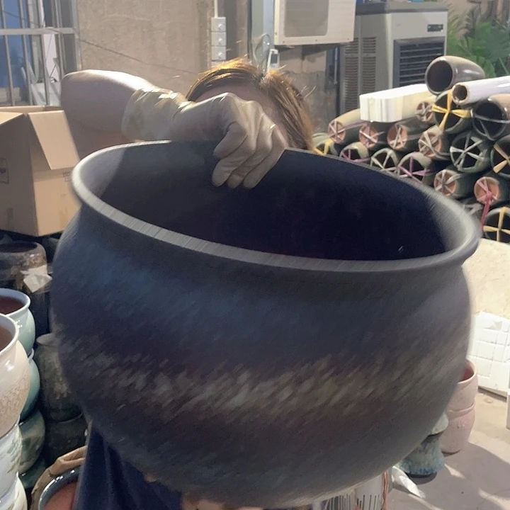 瑕疵口32高24。zzzz