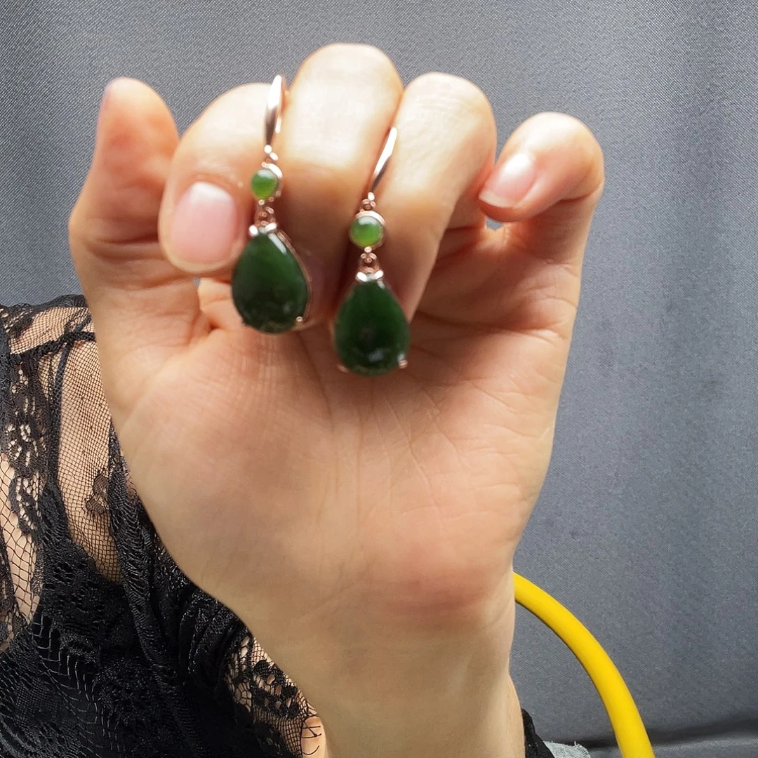 和田玉银S925镶嵌耳饰