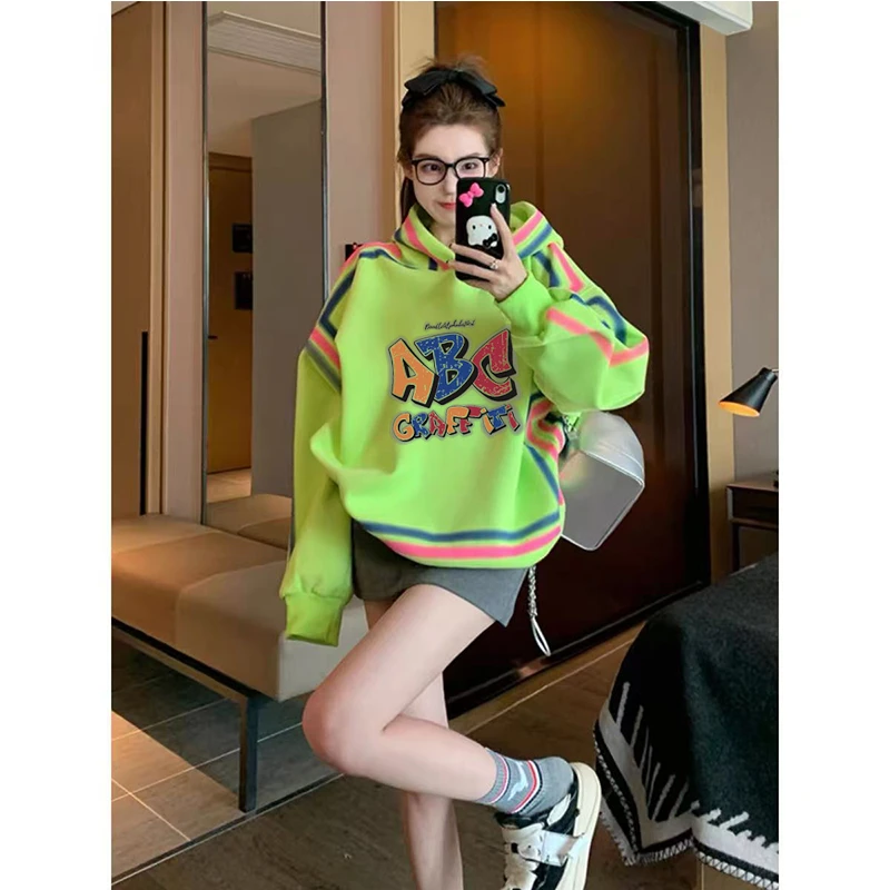 大版中长款绿色连帽卫衣女时尚春秋长袖宽松百搭冬季加绒加厚上衣