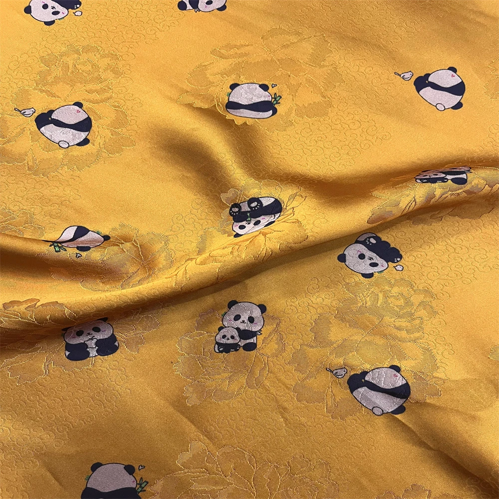 三月三布庄【黄底熊猫】面料定制商品不支持七天无理由退换