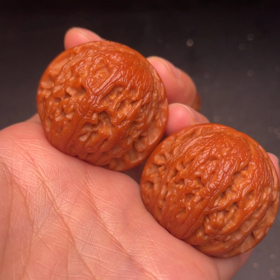 秦岭野生核桃文玩