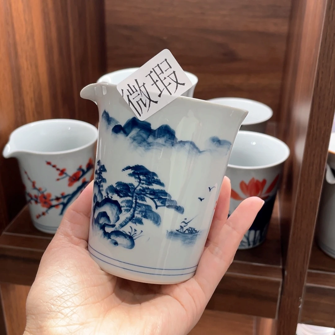 釉下手绘茶具微瑕