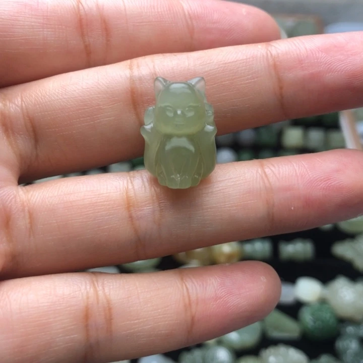 小***荔颈饰未镶嵌和田玉