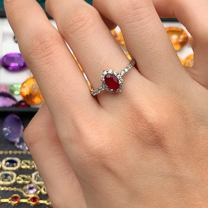 银S925镶嵌红宝石戒指