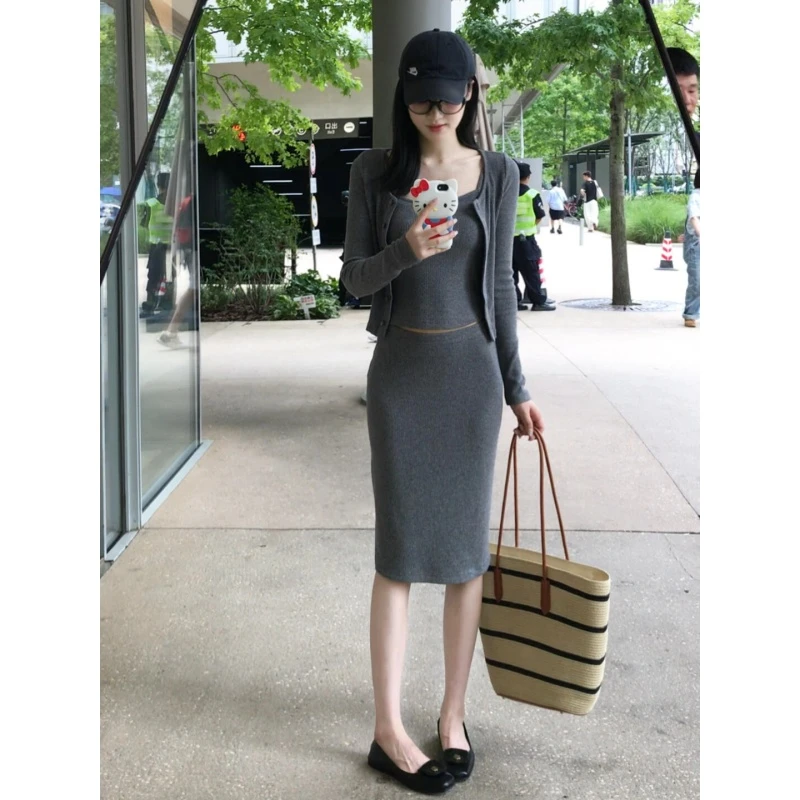 MARIE.COCO纯欲慵懒风三件套修身吊带女外搭开衫早秋款包臀半身裙