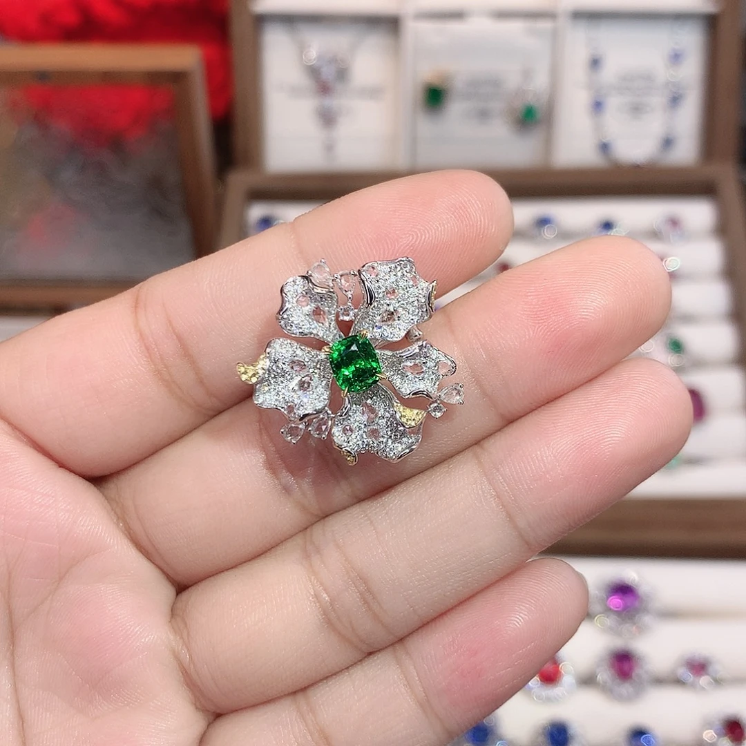 石榴石（沙弗莱）戒指18K金镶嵌1.06ct/七天无理由