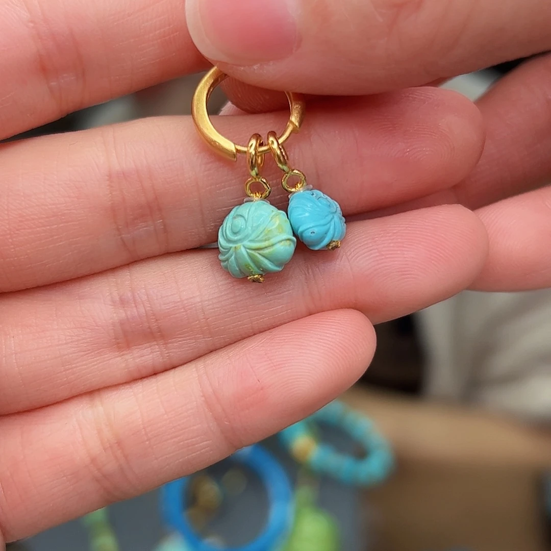 绿松石珠宝奇石未镶嵌