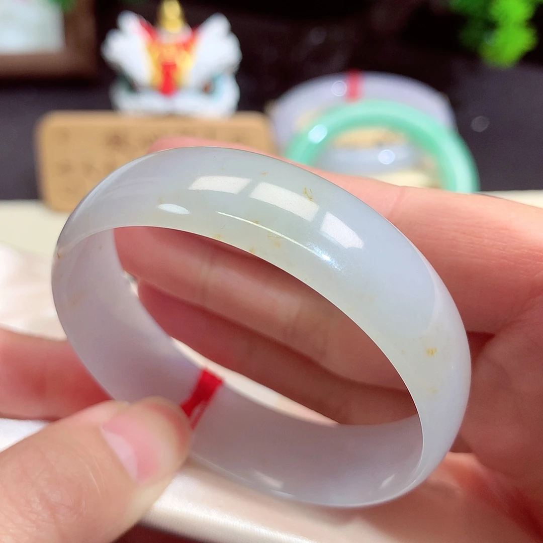 翡翠未镶嵌手镯058