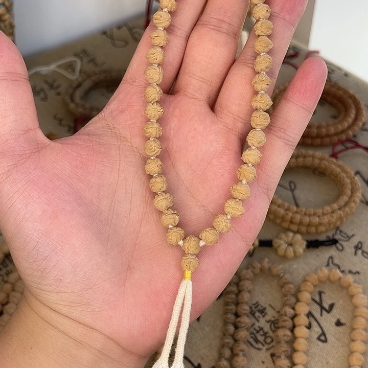 柏香籽/百香籽吊坠