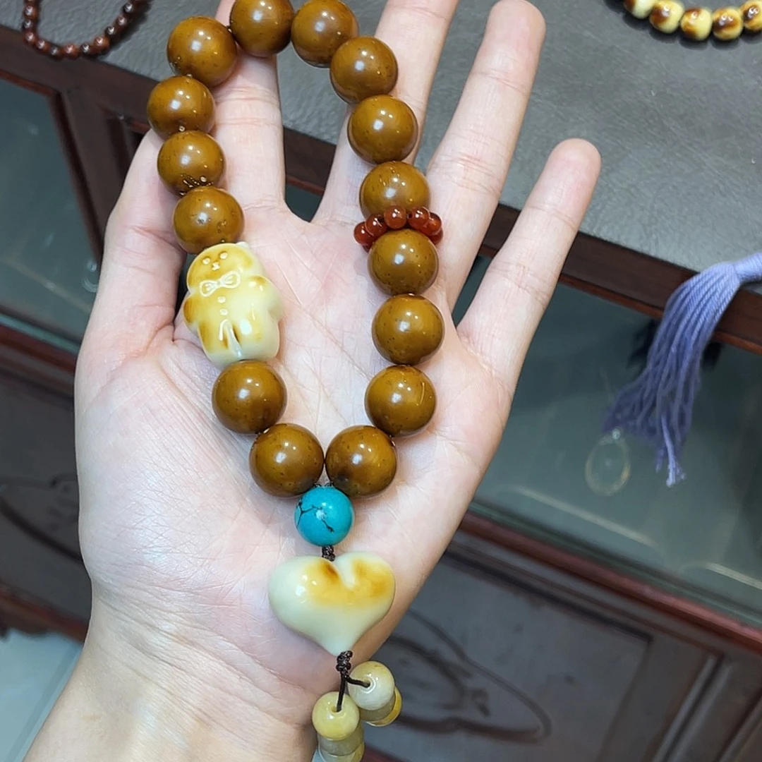 把件菩提根/象牙果双12今日秒杀 天然紫金鼠小手持