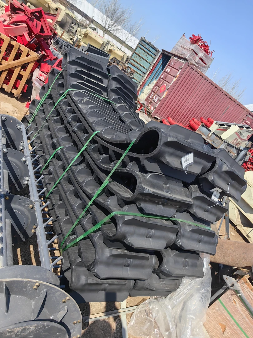 沃得锐龙收割机元创履带 沃得原厂专供橡胶带 行走皮带51/53/56节