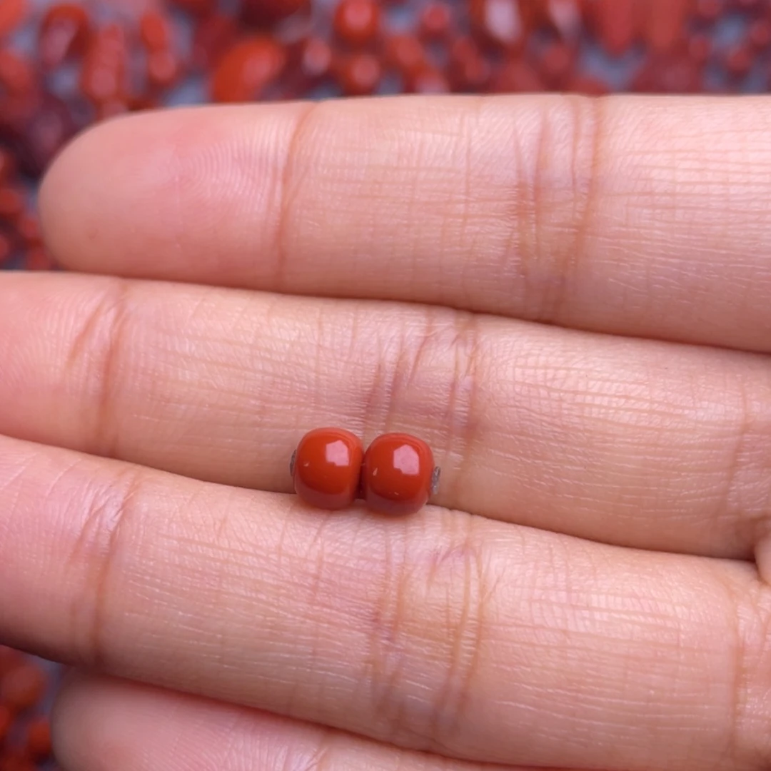 【闪购商品】南红玛瑙天然川料精品老型对珠5.4未镶嵌