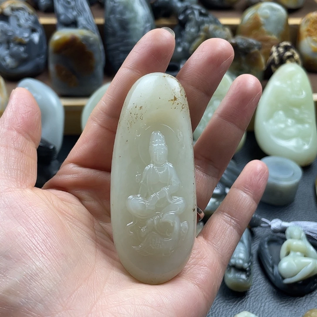 功***猫和田玉未镶嵌挂件