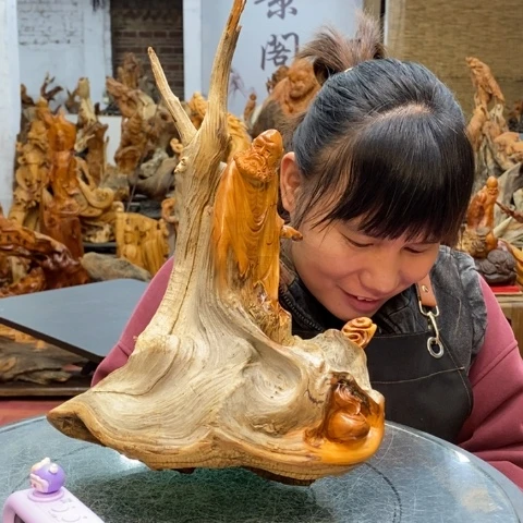 柏木（崖柏）风****…太行崖柏陈化料摆件