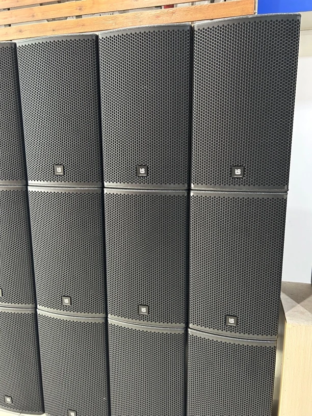 9新  （不包邮）英国罗杰12寸音响四件套➕悠响点歌机一体机