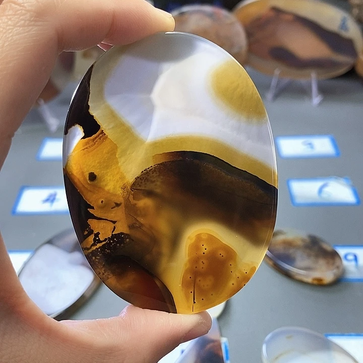 玛瑙/玉髓未镶嵌珠宝半成品215