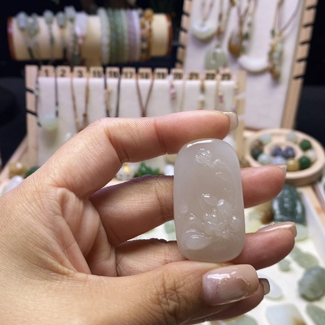 颈饰未镶嵌和田玉f****✨