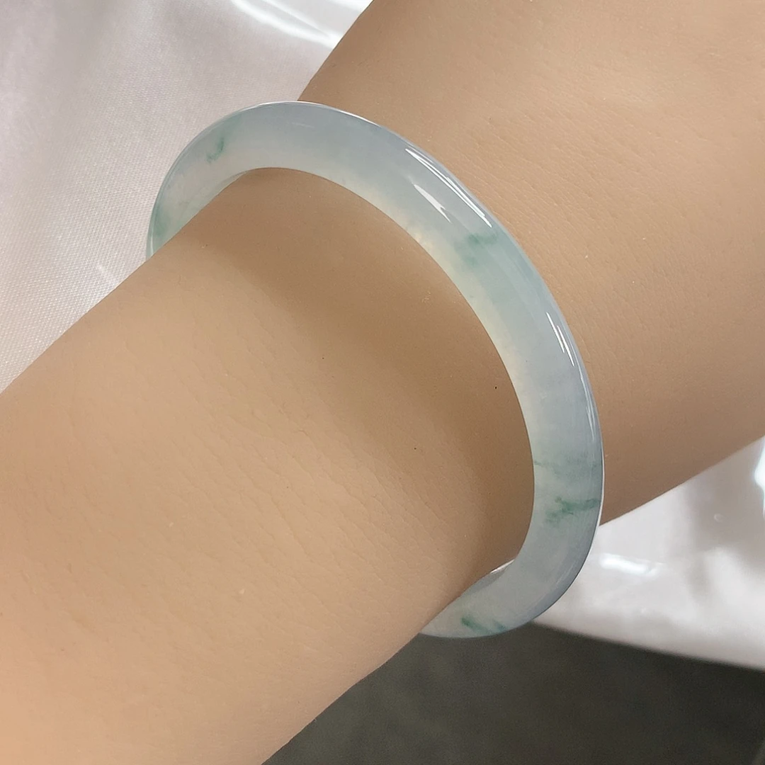 未镶嵌手镯翡翠 贵妃①③①