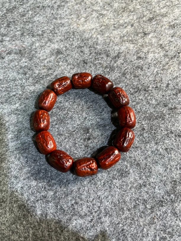 印度小叶紫檀枣珠1.9×1.4