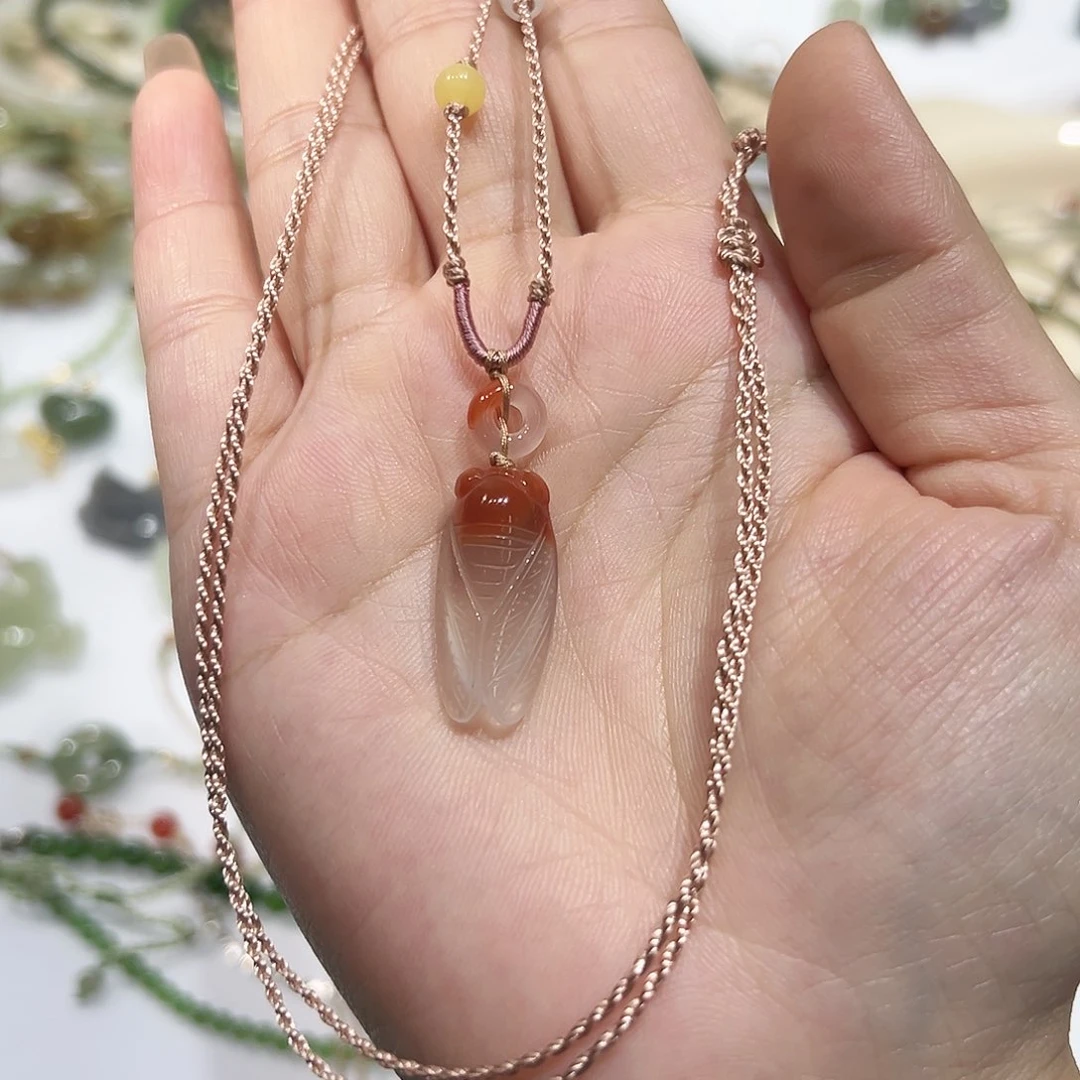 颈饰未镶嵌南红玛瑙