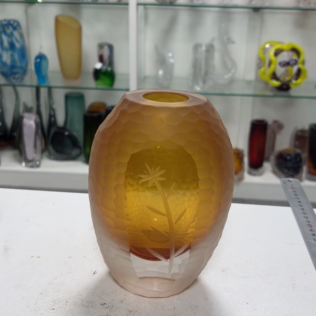 高 17 轻奢琉璃花器福利正常手工痕迹