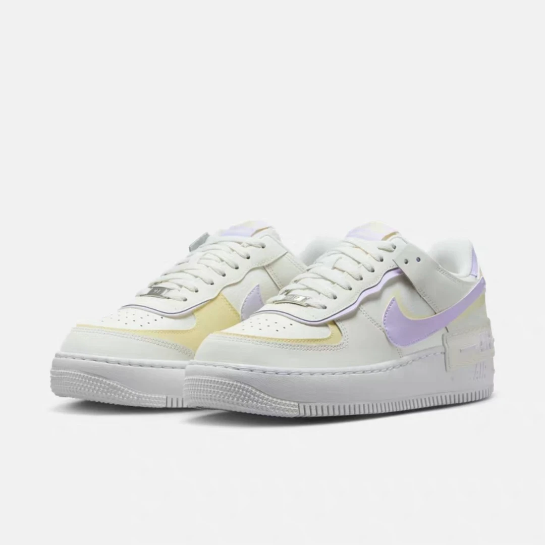 NIKE耐克 空军一号AIR FORCE 1 女子休闲百搭运动鞋 DZ1847-113