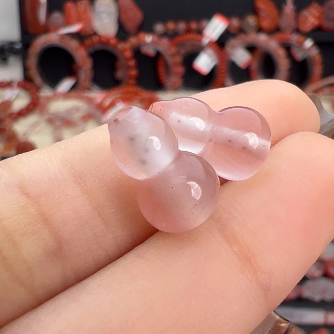 南红玛瑙未镶嵌颈饰配对葫芦