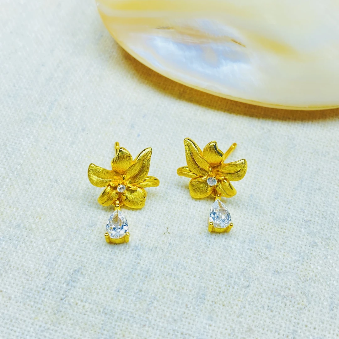 K07113经典黄色花水滴耳钉多样性发货49049