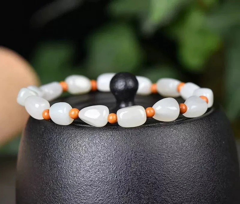 天然新疆和田玉白玉随型手链女款