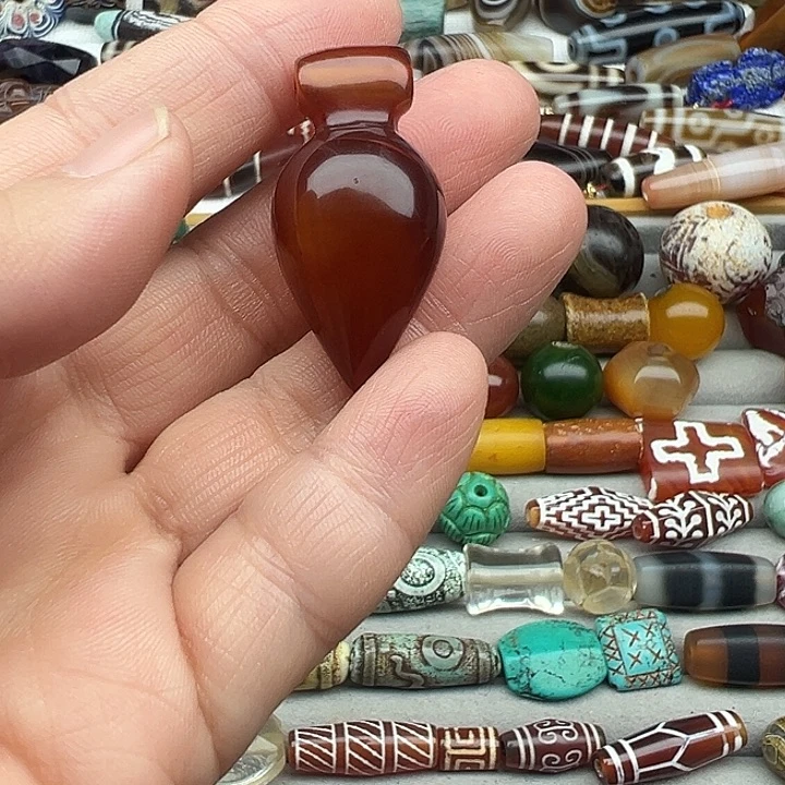 玛瑙/玉髓合金颈饰