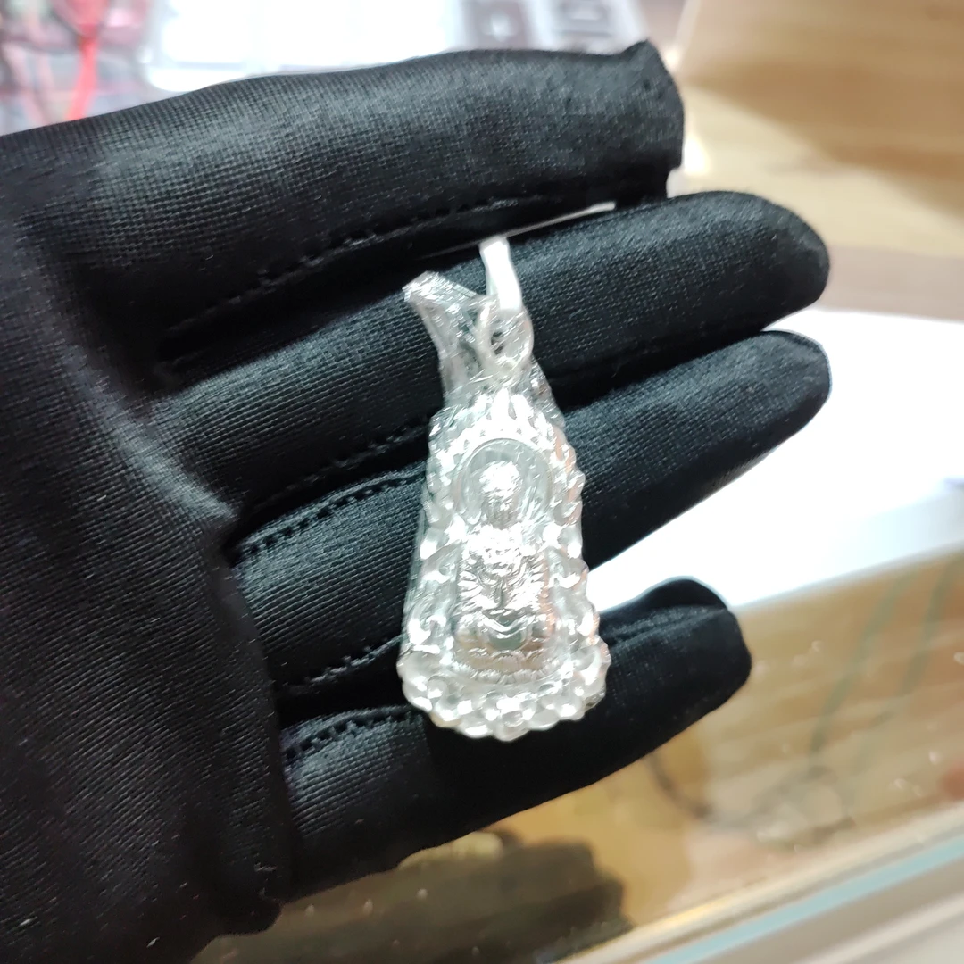 吊坠足银 足银项坠时尚百搭