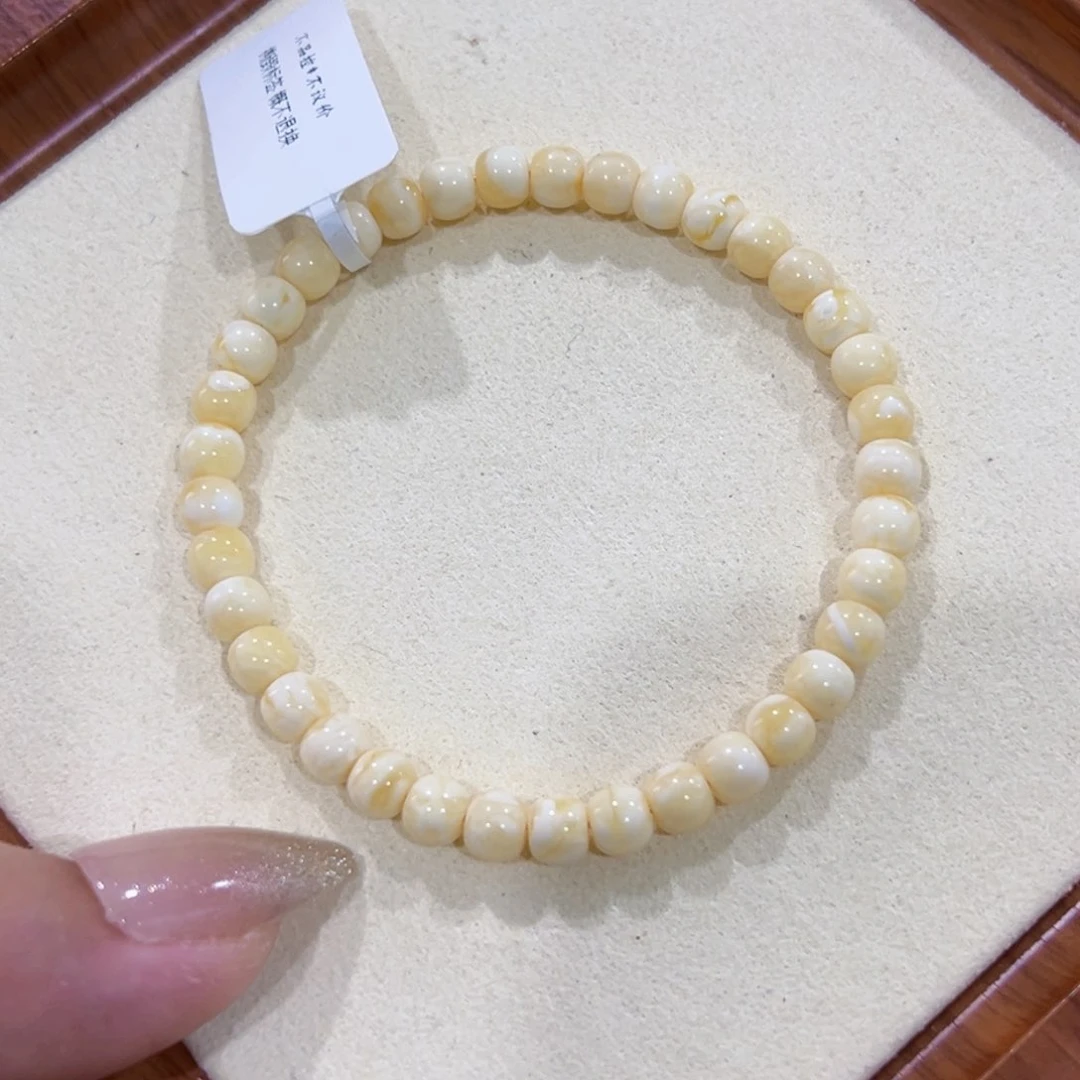 未镶嵌蜜蜡手链5.5m瓷白花孤品