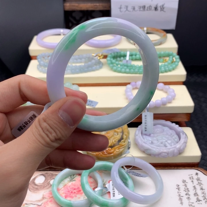 翡翠未镶嵌手镯手镯