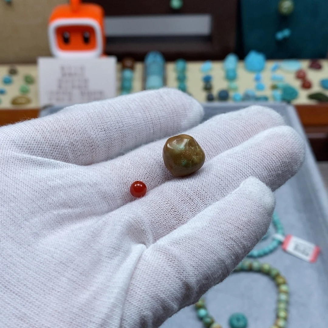 未镶嵌配饰南红玛瑙