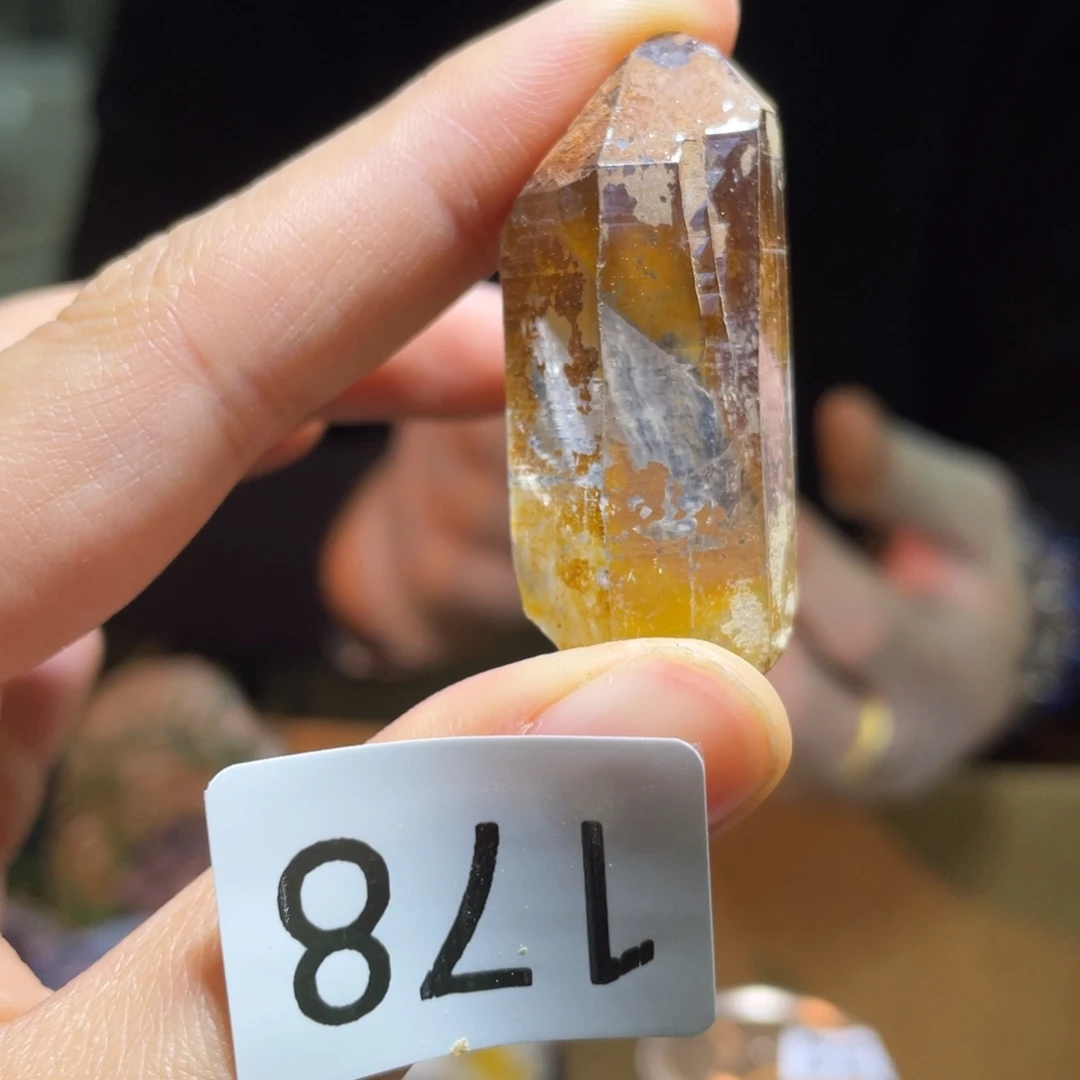 珠宝半成品水晶未镶嵌