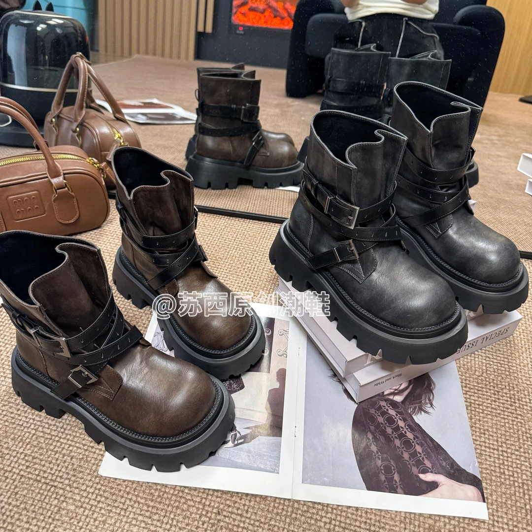 苏西〖奈儿〗超轻超软头层牛皮厚底马丁靴真皮时尚休闲百搭9988