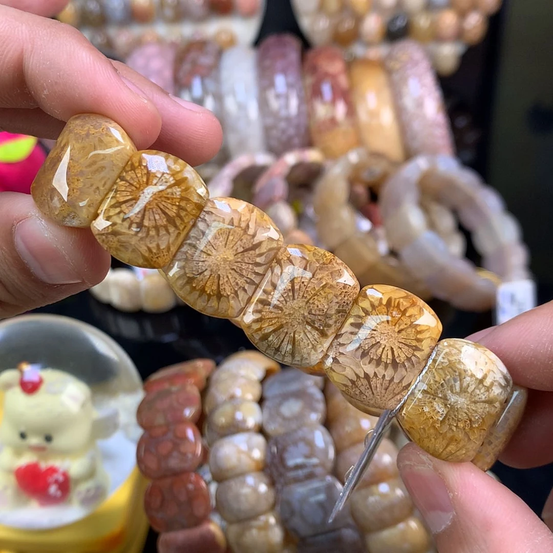 【闪购商品】颈饰未镶嵌硅化珊瑚（珊瑚玉）104号金大花向日葵