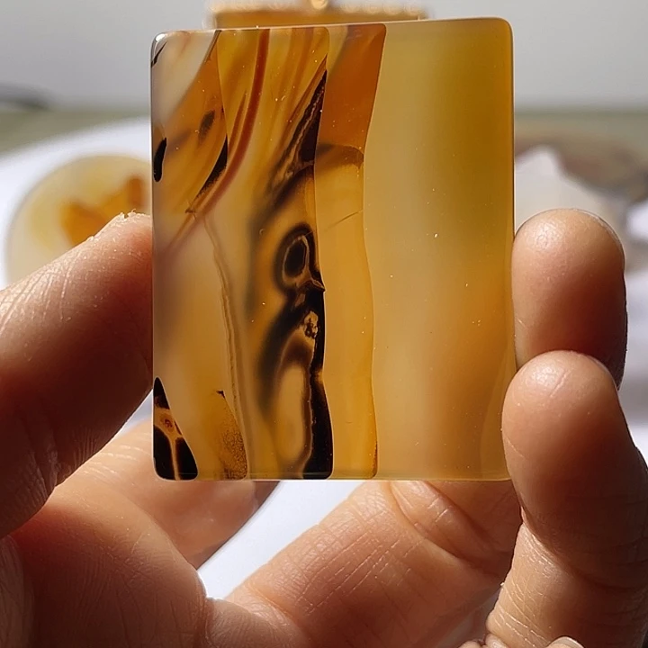 玛瑙/玉髓未镶嵌吊坠(不含链)